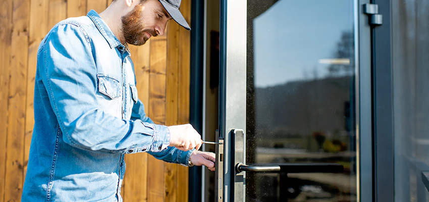 Frameless Glass Storefront Door Locks Replacement in Spring Valley, CA