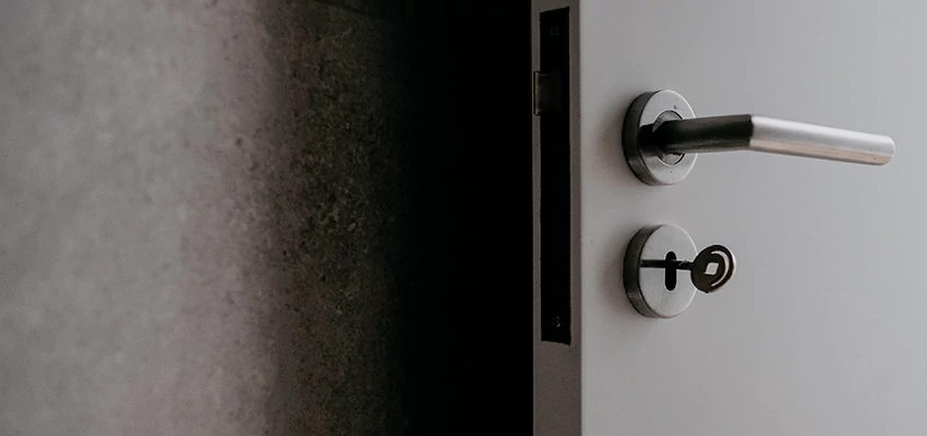 Front Door Handle Repair And Installation in Spring Valley, CA